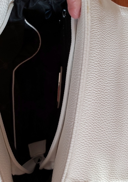 Madison West gorgeous women crossbody bag - Picture 3 of 5